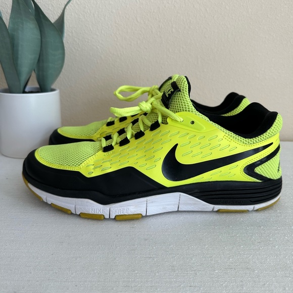 NIKE FREE Highlighter/Black Mesh Lace Up Athletic Sneakers Men’s 12